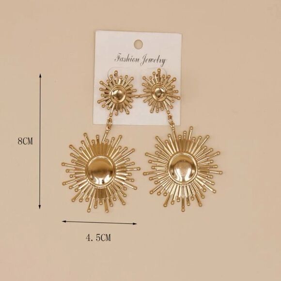 Sunburst oversized earrings statement piece - Picture 4 of 5